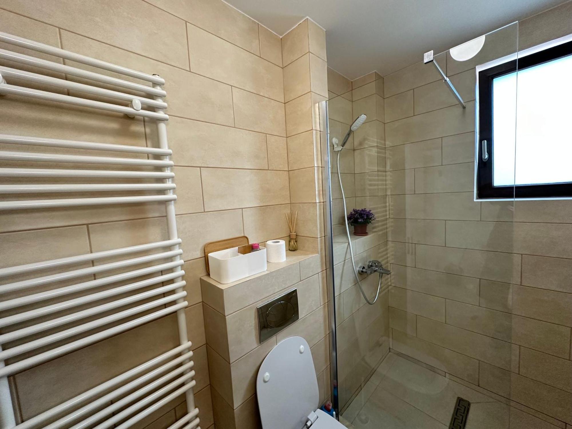 Amadeus Iasi Apartment Exterior photo